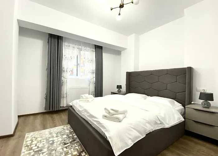 Moonrise Apartment